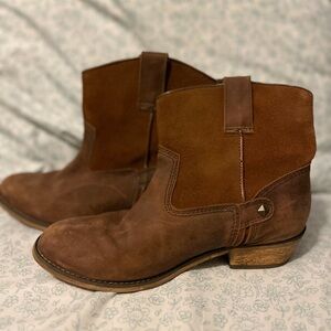 Santa Fe Boot Co Leather Ankle Boots